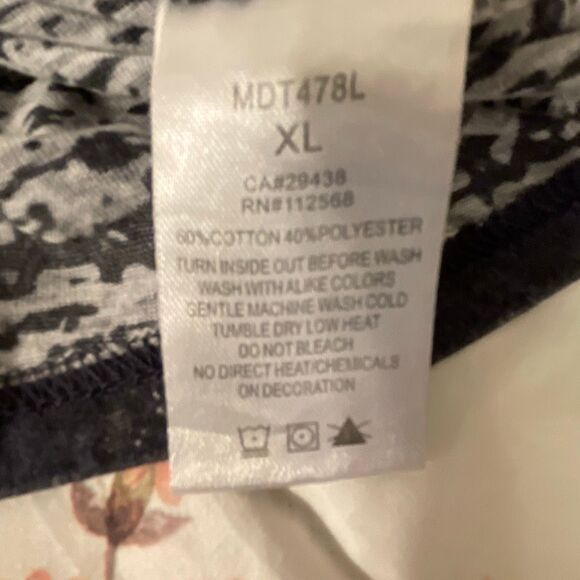 Miss Me Ladie’s L/S Scoop Top/Blouse/Top - Picture 11 of 11